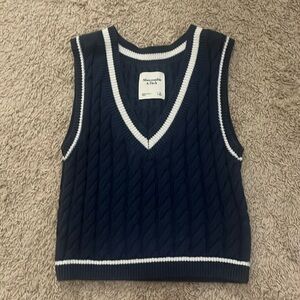 Abercrombie & Fitch Navy Blue Cable Knit Cropped Sweater Vest